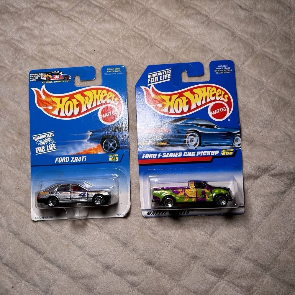 Hot Wheels Set Of 2 Ford Cars Diecast NIB 1:64 #615 #908